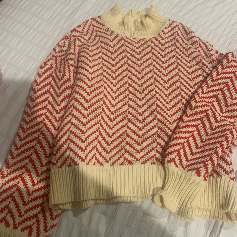 Impressions red/cream sweater with ruffled neckline/cuffs. Worn 1 time.